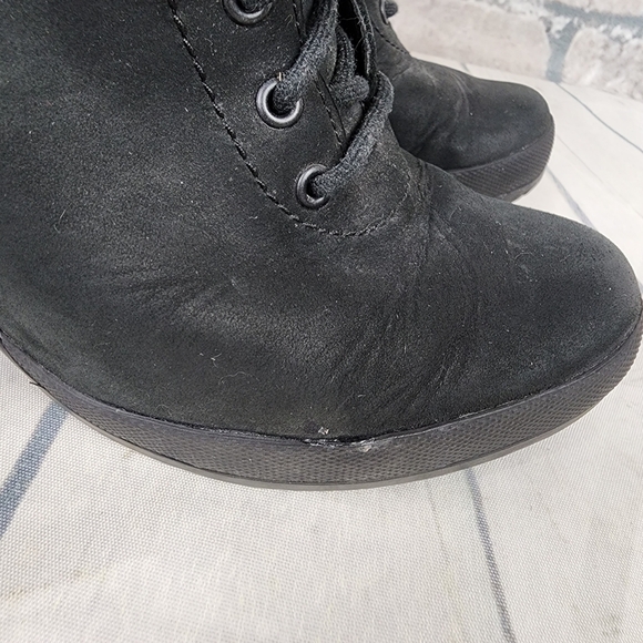 Timberland Camdale Field  Black Suede Leather High Heel Lace Up Ankle Boot 6.5 - Picture 7 of 16